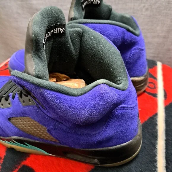 Size 10 Air Jordan 5 Retro Alternate Grape Purple Aqua Men  display picture 1